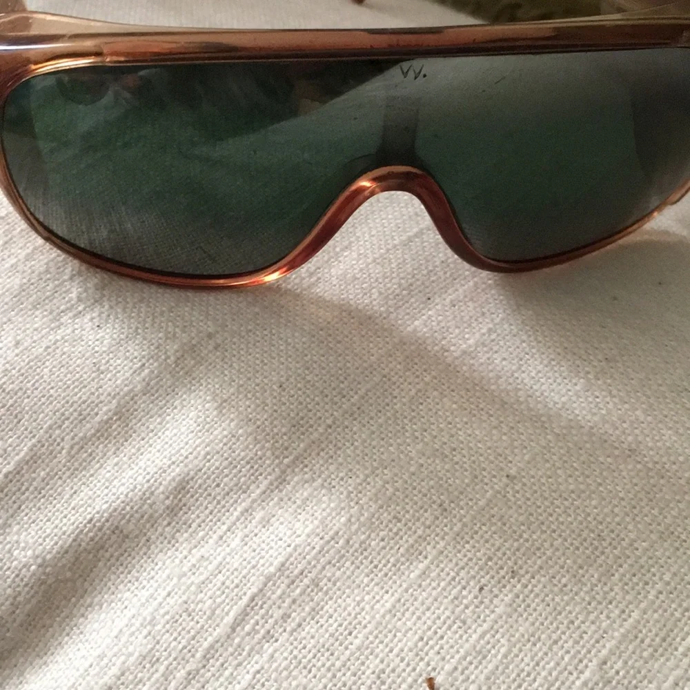 Vintage Wilson gladiator spectra sunglasses